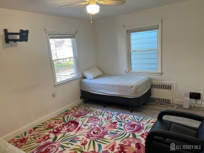 Building Photo - 13 Eastern Pkwy