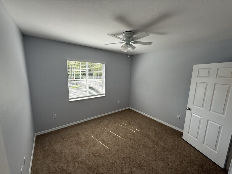 Building Photo - 6386 Emerald Dunes Dr