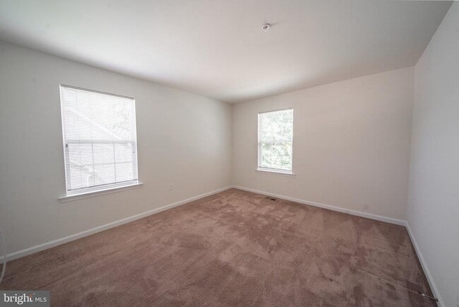 Building Photo - 7356 Tottenham Dr