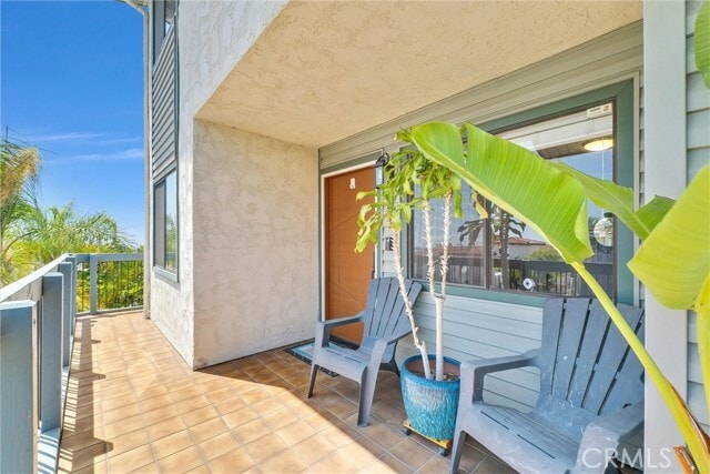 Building Photo - 2215 Molino Ave