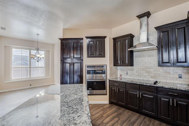 Building Photo - 7220 Cloverleaf Dr