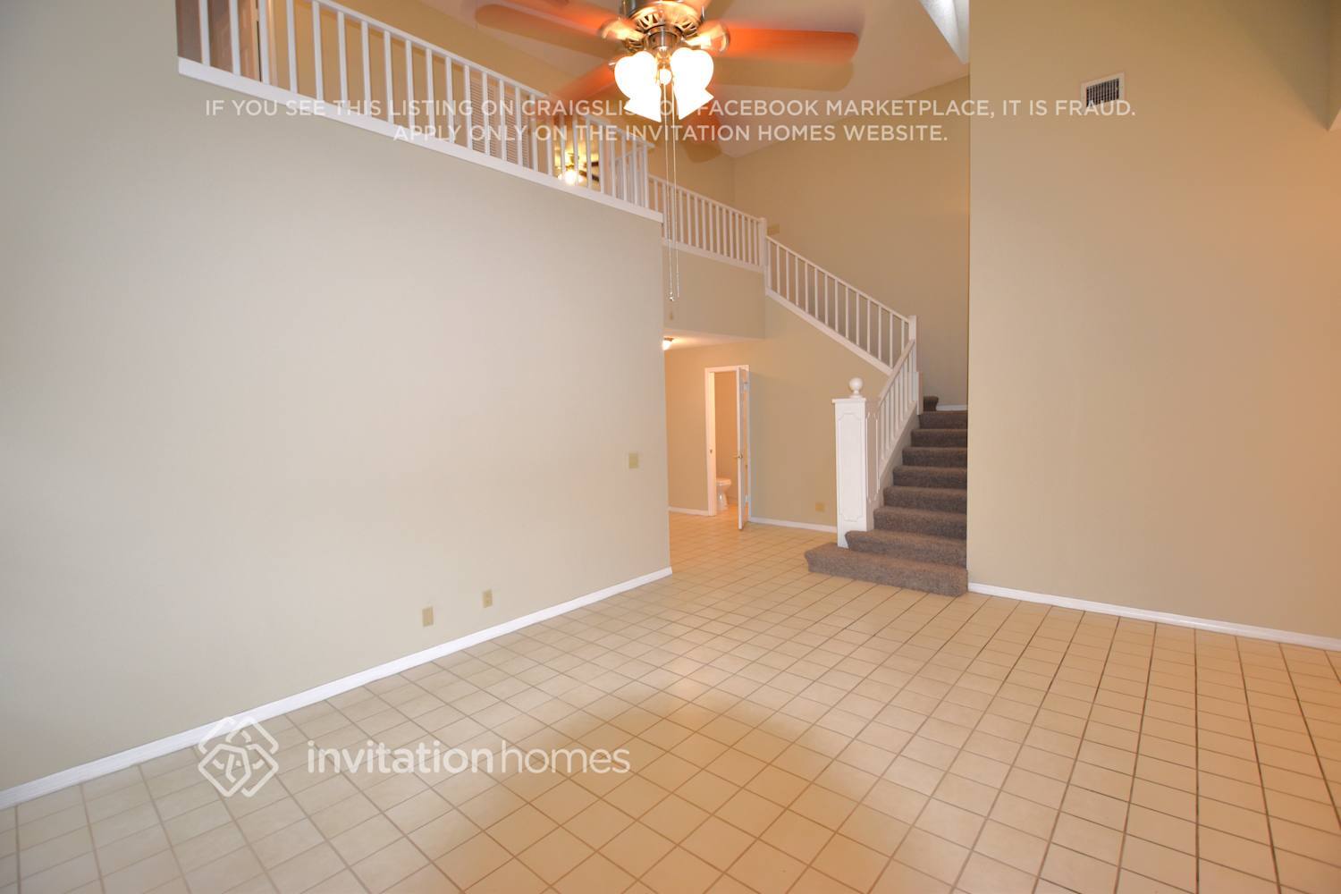 Building Photo - 10 Blenheim Ct