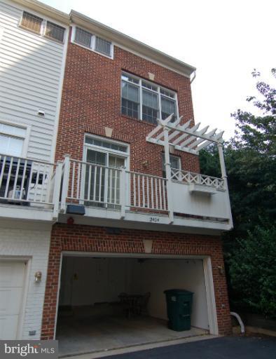 Building Photo - 2404 13th Ct N