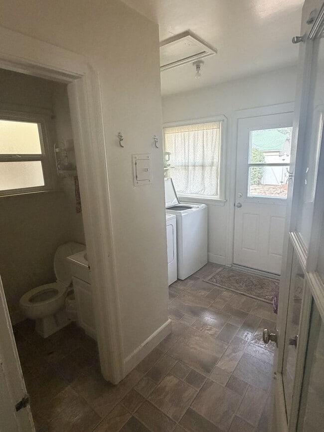 Building Photo - RARE Opportunity to Live on Mansion Avenue! Across the Street From CSUC