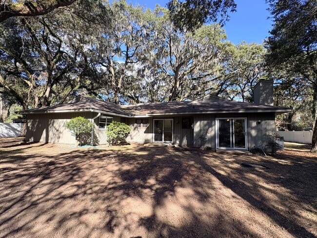Building Photo - Rental Home Hiltonhead