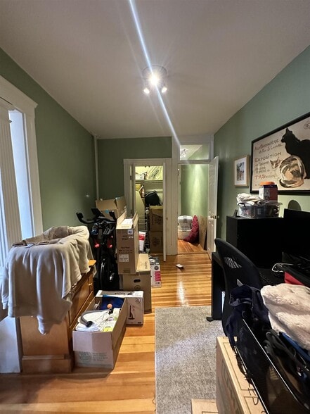 Building Photo - 100 Woodstock St