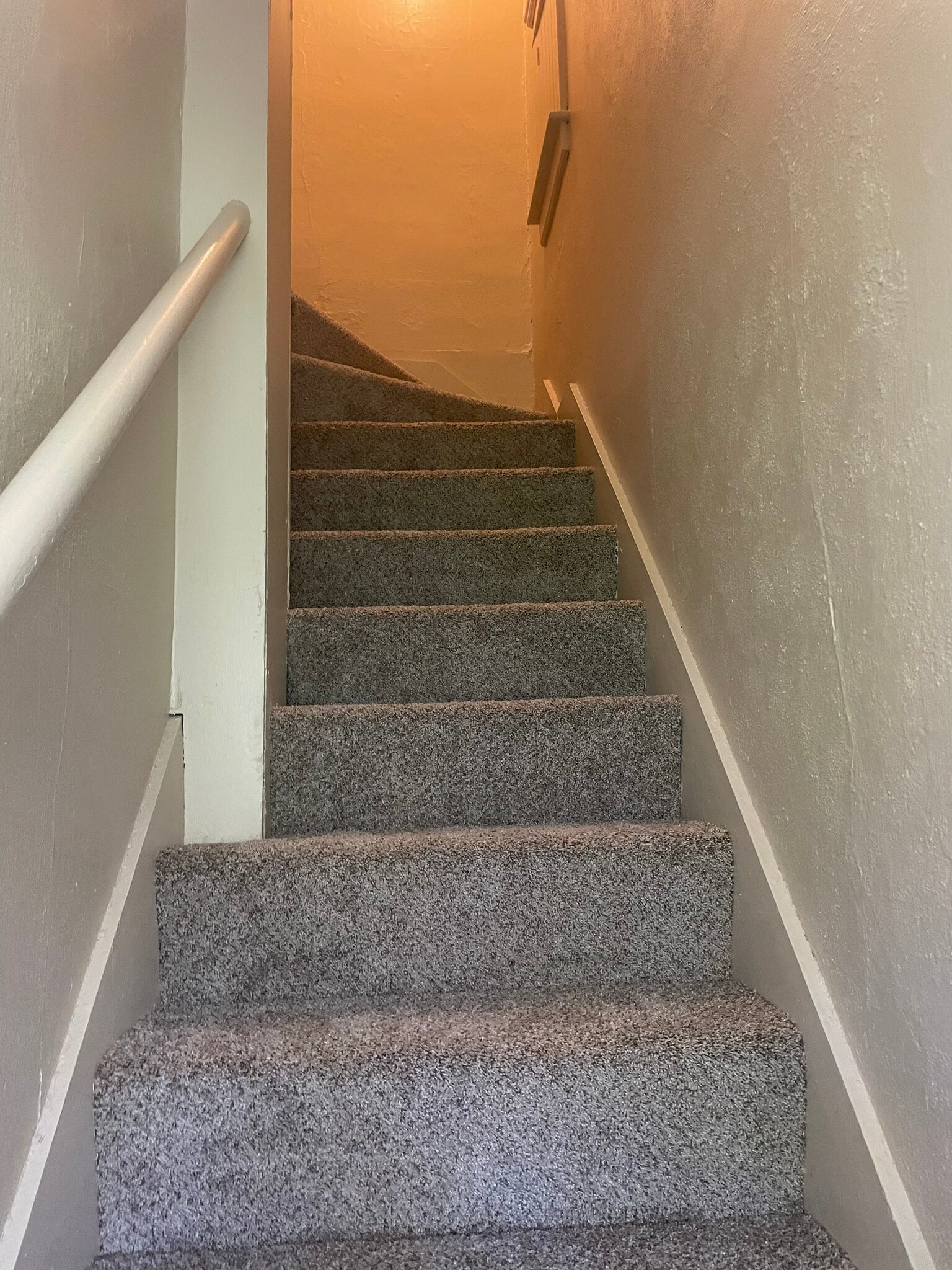 Building Photo - 283 Wood St