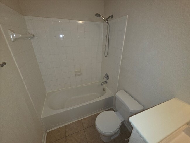 Building Photo - 4411 Wellington Grove Ln