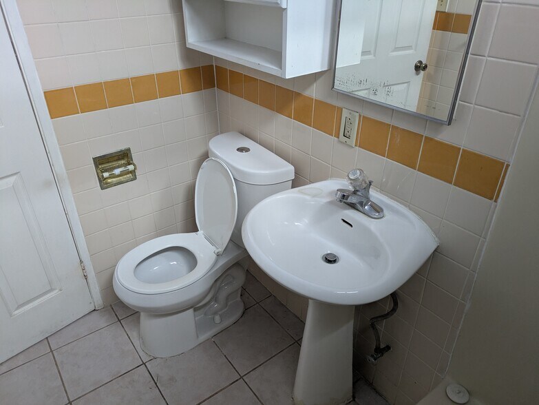 Restroom Utilites - 1125 N Gage Ave