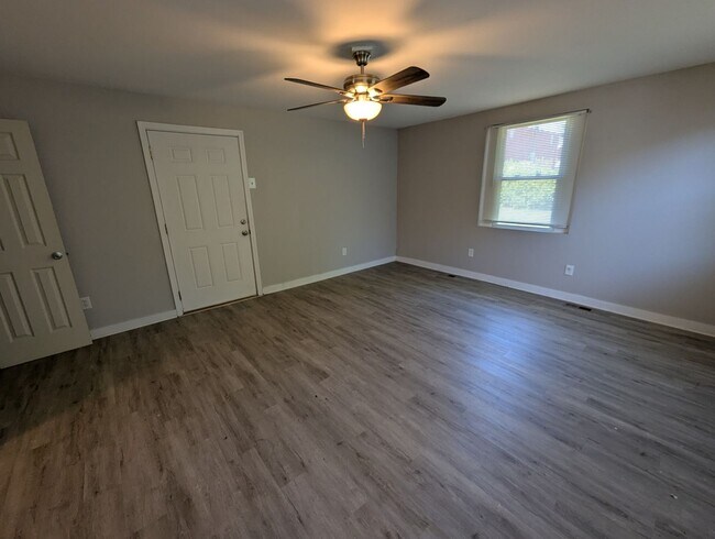 Building Photo - COMING SOON: Style, Space, and Small-Town Charm in the Heart of Kirkwood