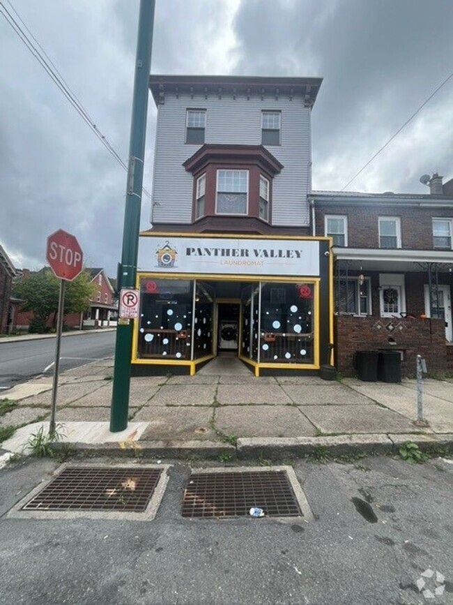 Building Photo - 4 Spring Garden St
