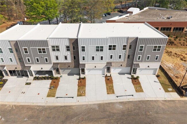 Building Photo - 3575 Overlook Rd NW