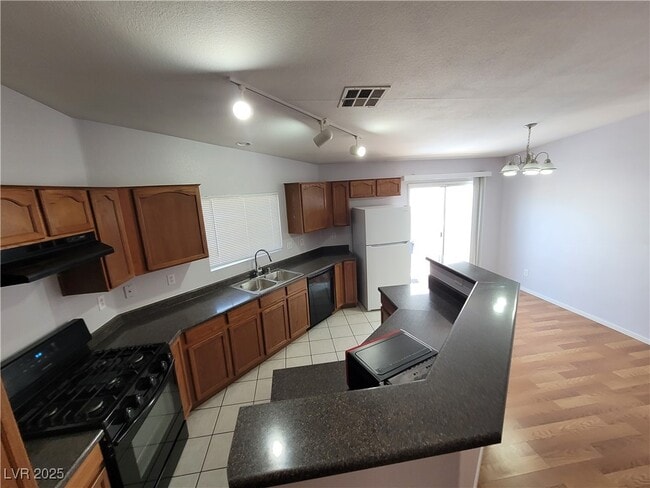 Building Photo - 5228 Mineral Lake Dr