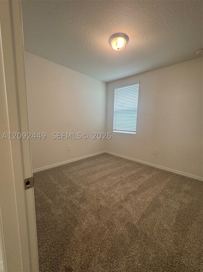 Building Photo - 3889 Giorgio Dr