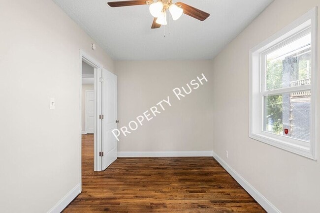 Building Photo - 204 Booth Rd