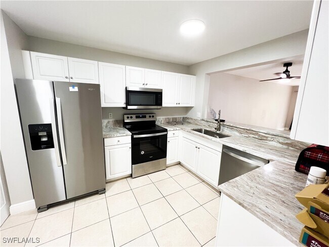 Building Photo - 1302 Derbyshire Ct