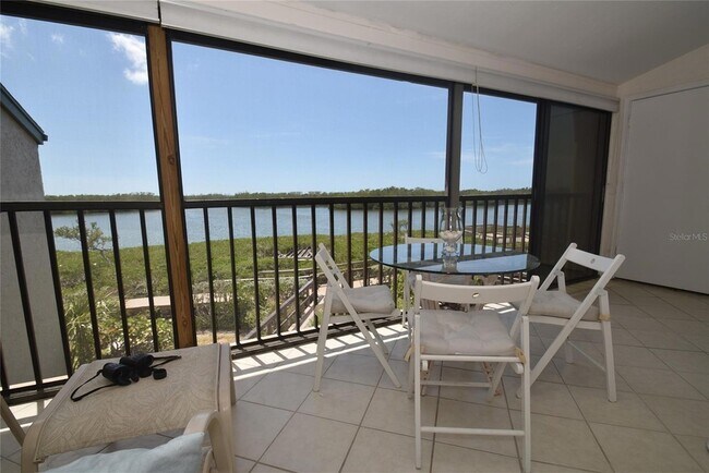 Building Photo - 1512 Pelican Point Dr