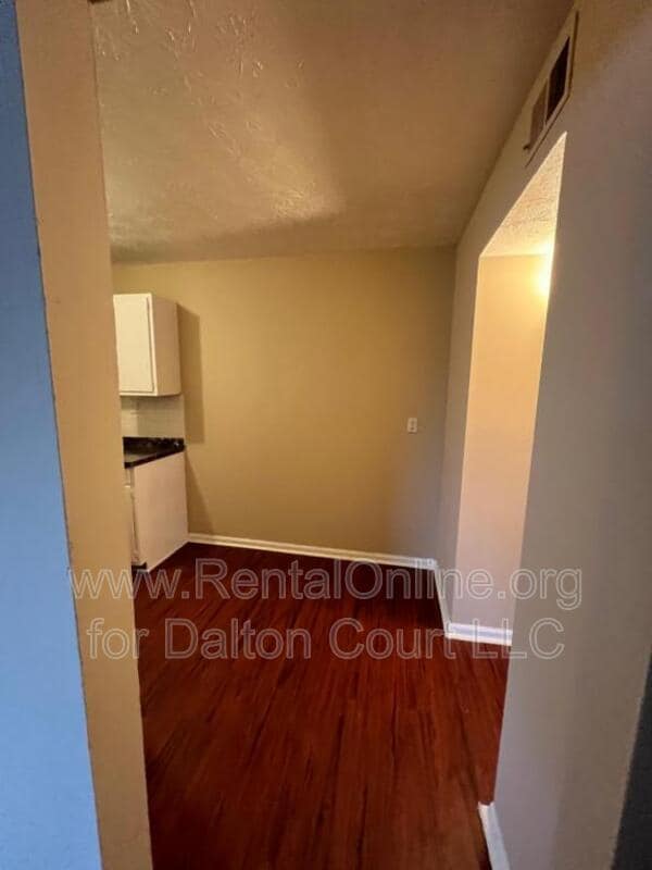 Building Photo - 1814 Dalton Ct