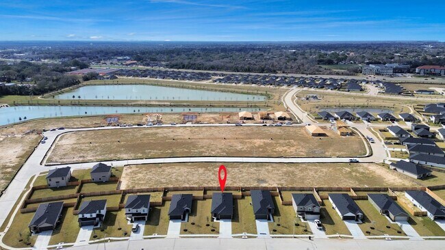 Building Photo - 1018 Bluegill Ln