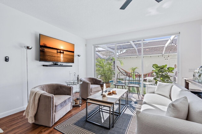 Building Photo - 116 Caravelle Dr