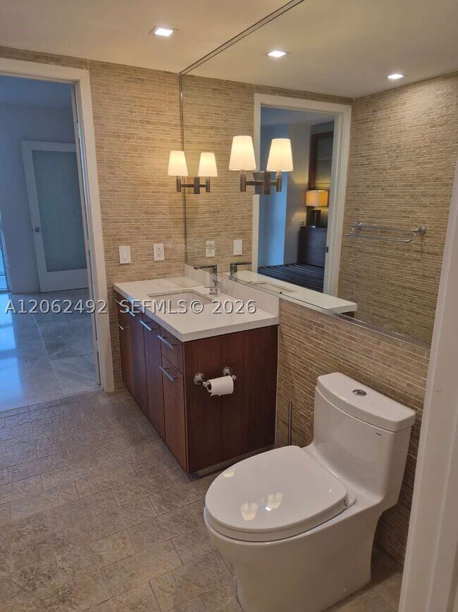 Building Photo - 50 Biscayne Blvd