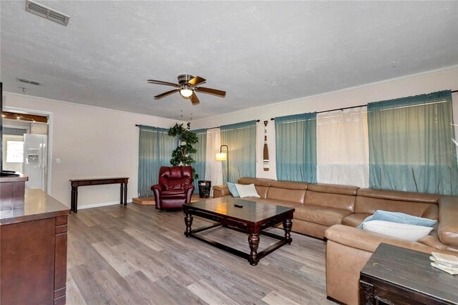 Building Photo - 11636 Osceola Rd