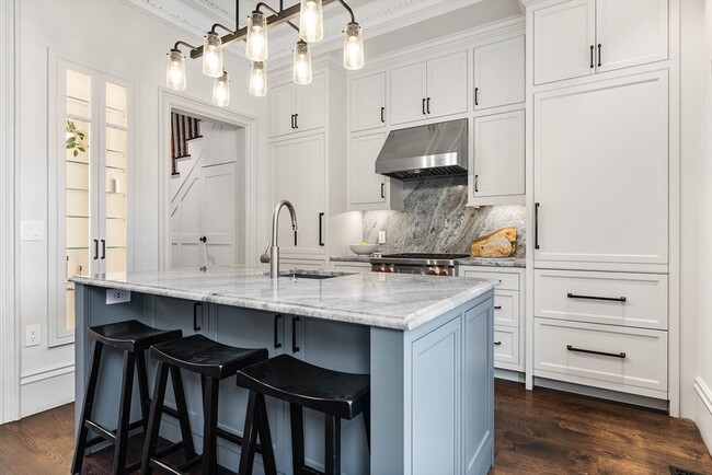 Building Photo - 93 Third St