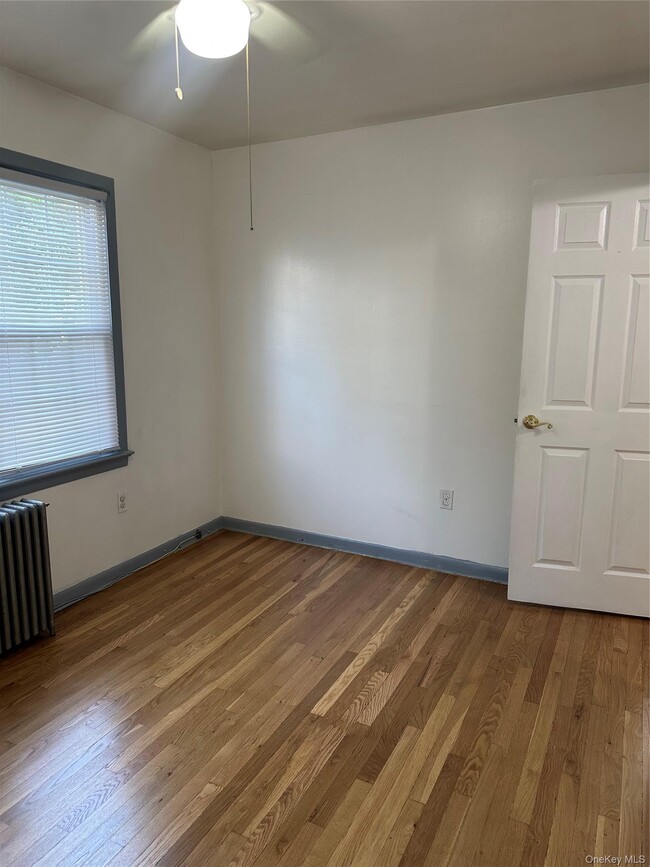 Building Photo - 242 Sommerville Pl