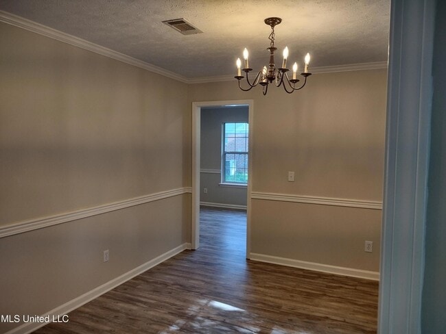 Building Photo - 206 Clark Farms Rd