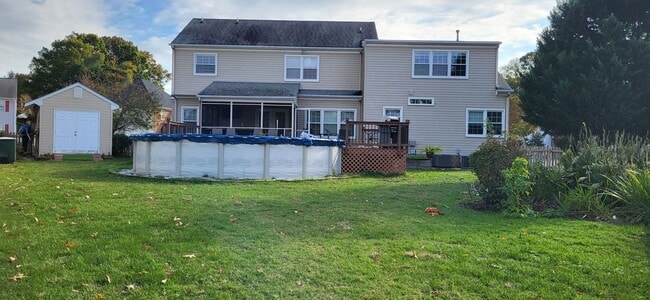 Building Photo - 128 Rockmor Ln