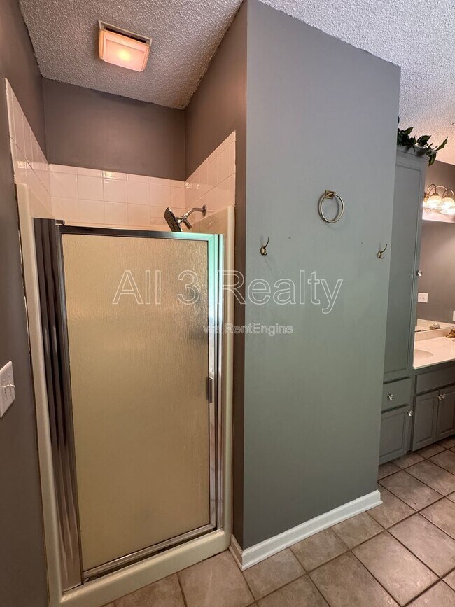 Building Photo - 6272 Deerwood Dr