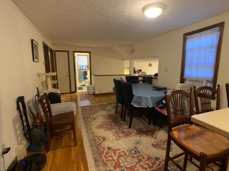 Building Photo - 20 Eliot St