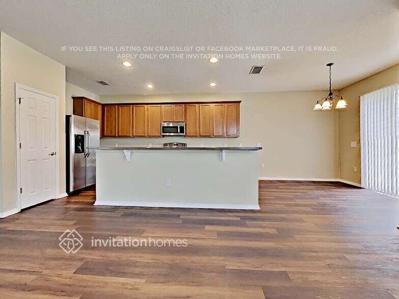 Building Photo - 4513 Barbados Loop