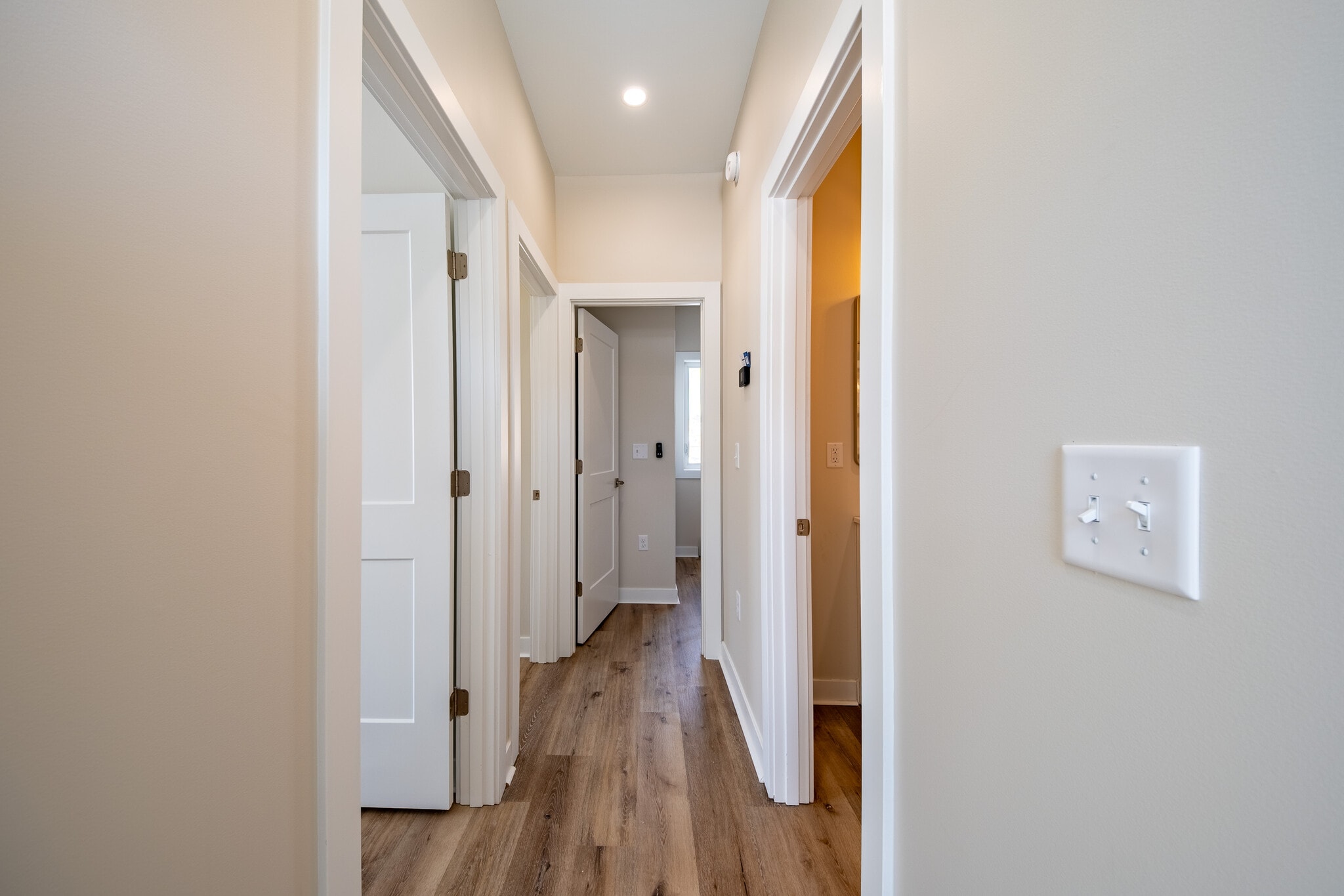 Building Photo - 412 W Baraga Ave