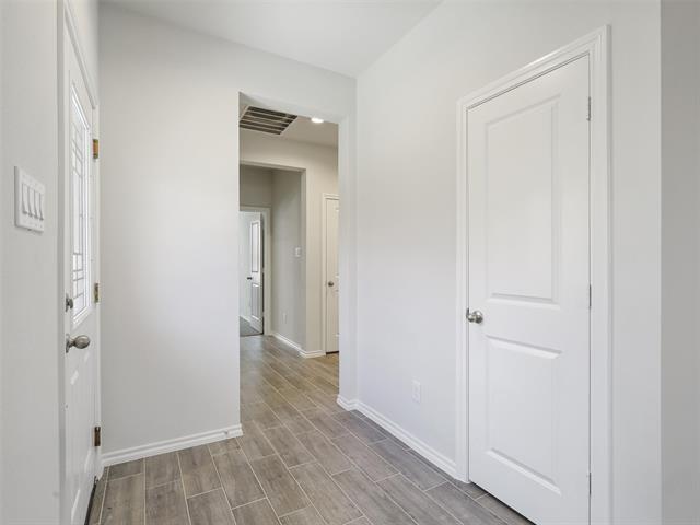 Building Photo - 3226 Shortgrass Ln