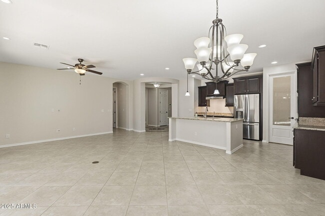 Building Photo - 233 E Glacier Dr