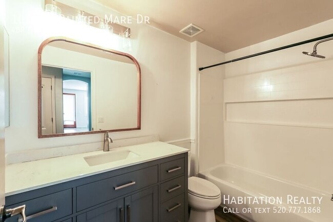 Building Photo - 10394 S Painted Mare Dr