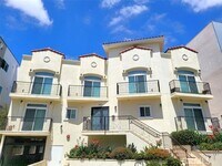 Building Photo - 6937 Knowlton Pl