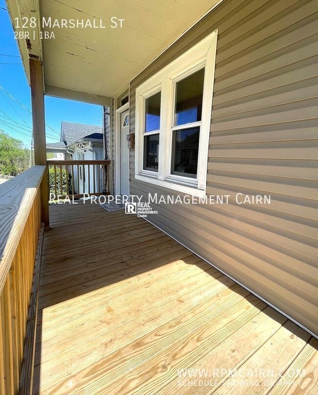 Building Photo - 128 Marshall St