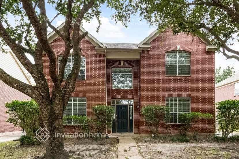 Primary Photo - 2119 Autumn Cove Dr
