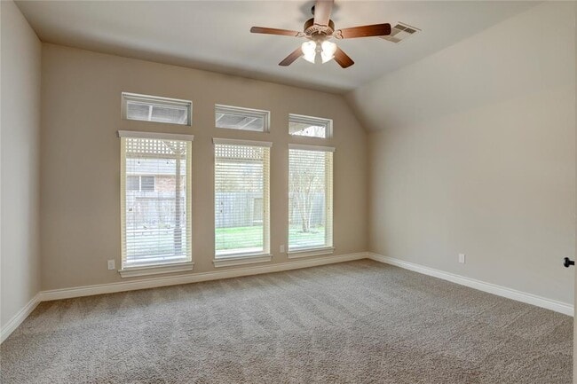 Building Photo - 28310 Lauren Cove Ln