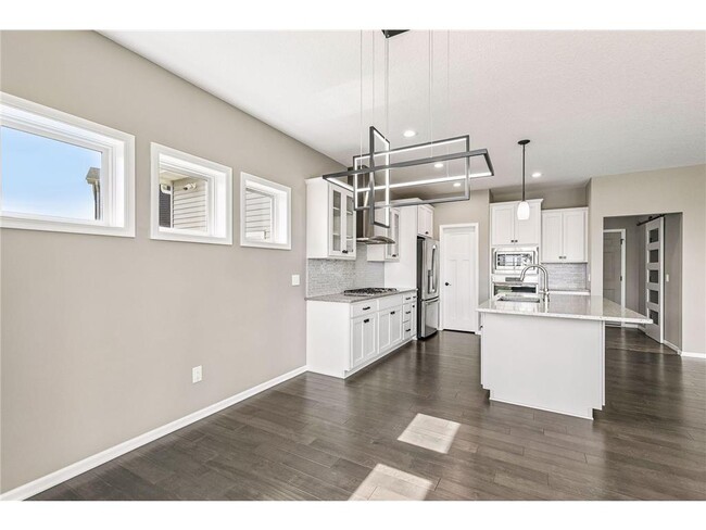 Building Photo - 16122 Estate Ln