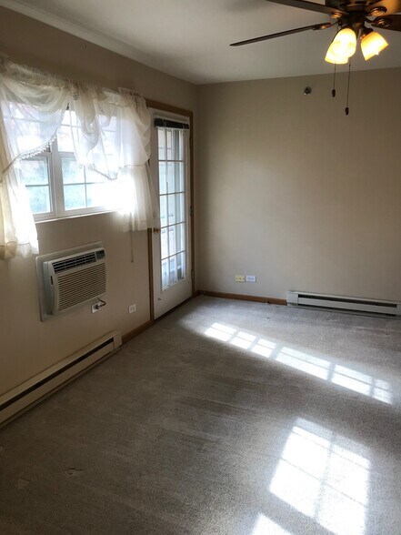 Building Photo - 310 Cunat Blvd