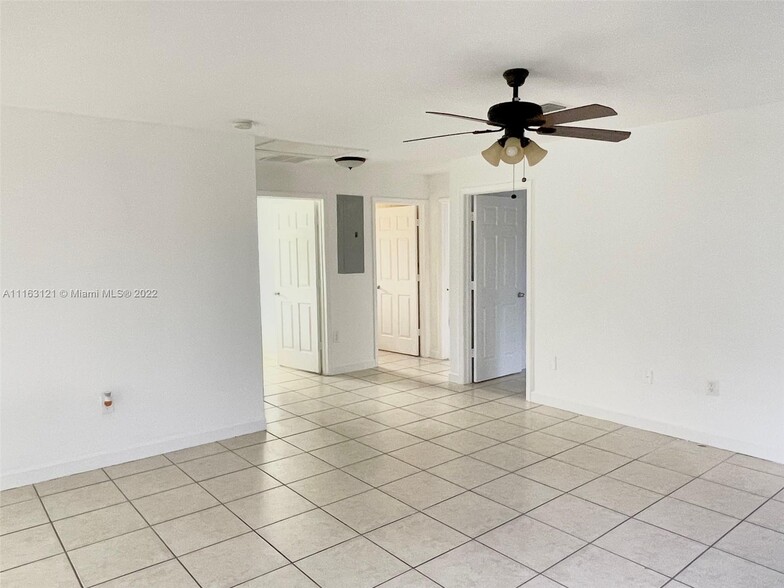 Building Photo - 3177 NW 53rd St
