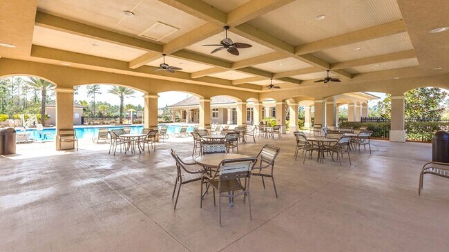 Building Photo - Resort Style Amenities! Lawn Care Included! Easy Access to Wildlight, Fernandina Bch, Jax