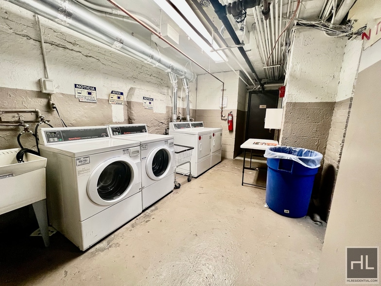 Building Photo - EAST 67 STREET