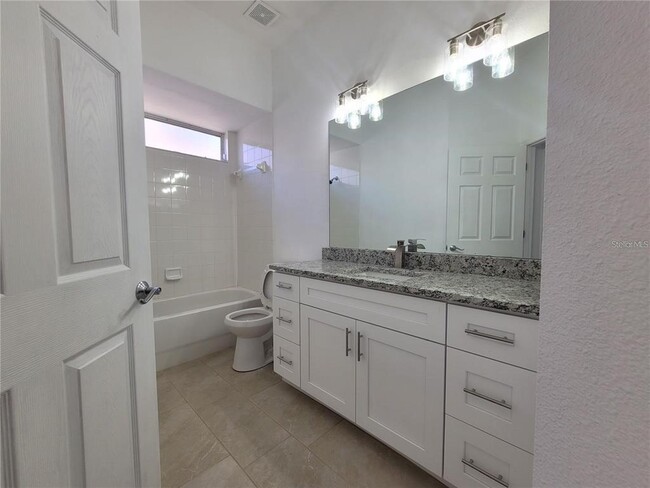 Building Photo - 30741 Pumpkin Ridge Dr