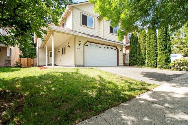 Building Photo - Listed For Rent