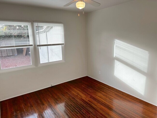 Building Photo - 4760-62-4762 College Ave