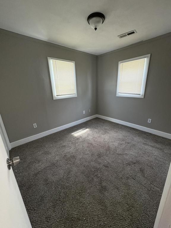 Building Photo - 804 N Capelle St